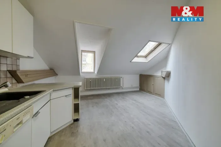 Pronájem bytu 3+1, Mariánské Lázně, Hlavní třída, 110 m2