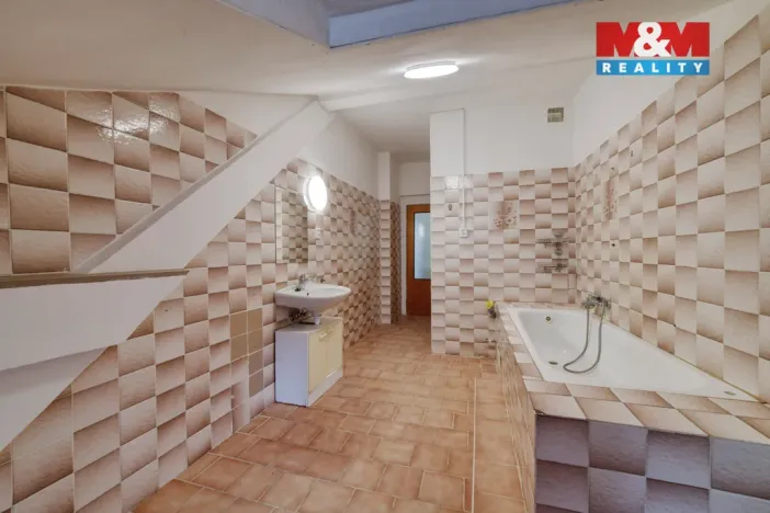 Pronájem bytu 3+1, Mariánské Lázně, Hlavní třída, 110 m2