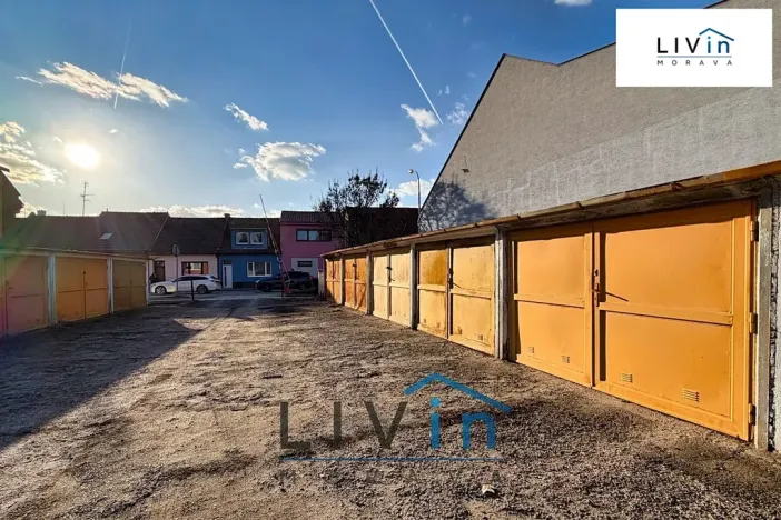 Prodej garáže, Brno, Kšírova, 15 m2