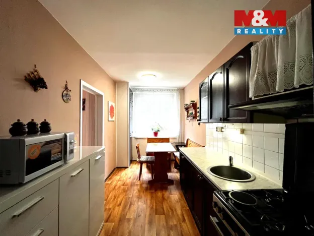 Pronájem bytu 2+1, Chlumec, Alejní, 53 m2