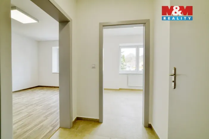 Pronájem bytu 1+1, Mariánské Lázně - Úšovice, Palackého, 31 m2