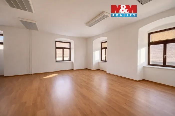 Prodej bytu 2+1, Nedvědice, 104 m2