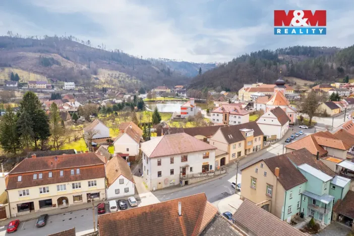 Prodej bytu 2+1, Nedvědice, 104 m2