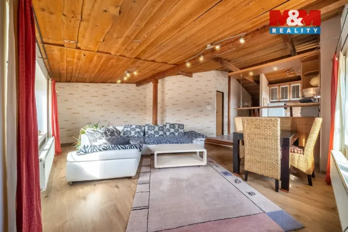 Pronájem restaurace, Domažlice - Dolejší Předměstí, Chrastavická, 300 m2