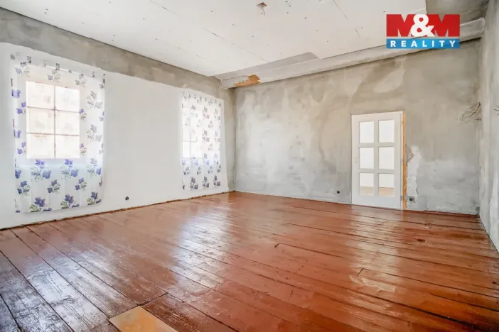 Prodej rodinného domu, Ždírec, 300 m2