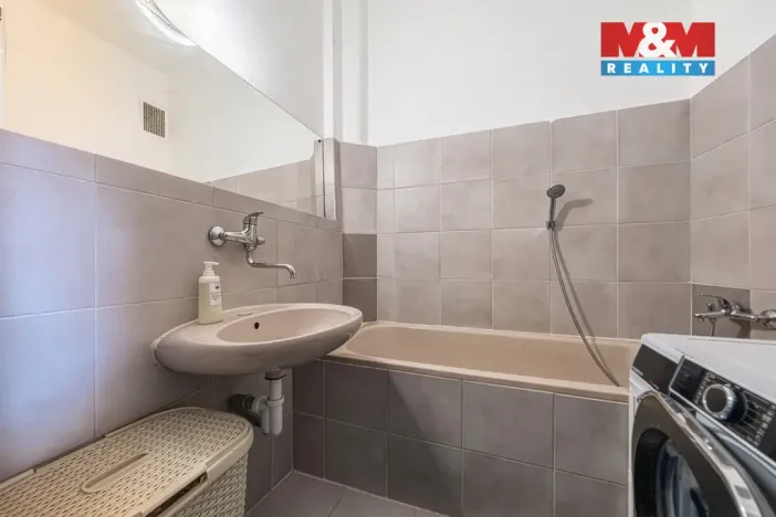 Pronájem bytu 2+kk, Praha - Strašnice, V úžlabině, 51 m2