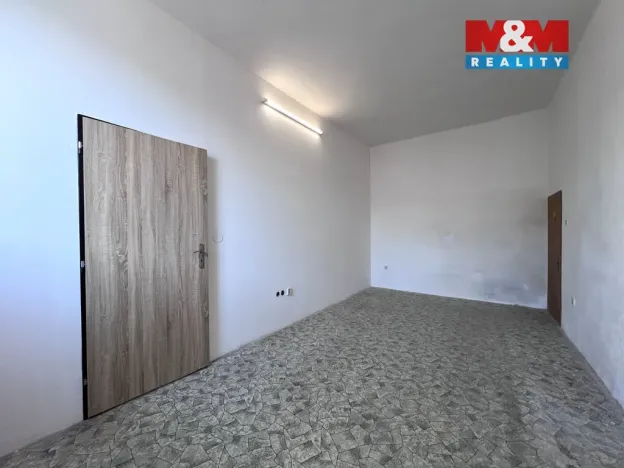 Pronájem obchodního prostoru, Prostějov, 210 m2