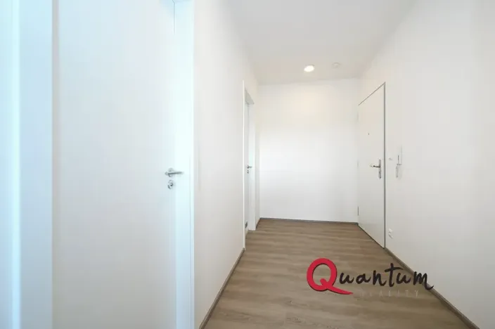 Pronájem bytu 2+kk, Praha - Vysočany, Poděbradská, 50 m2