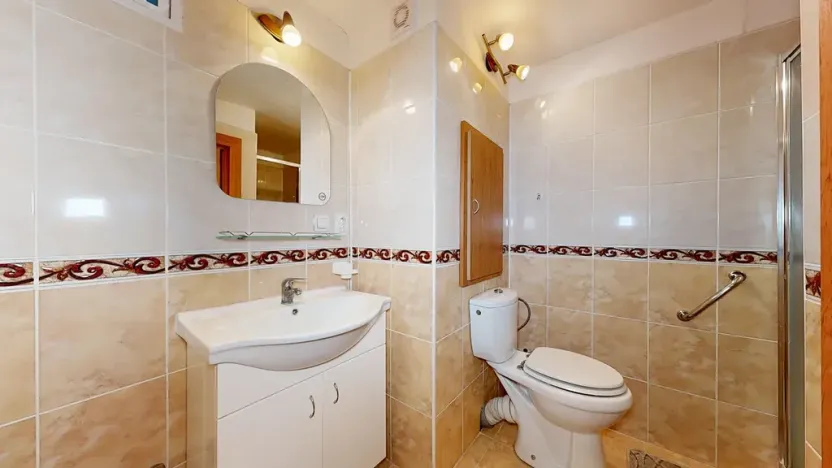 Prodej bytu 3+1, Pardubice, Družby, 78 m2