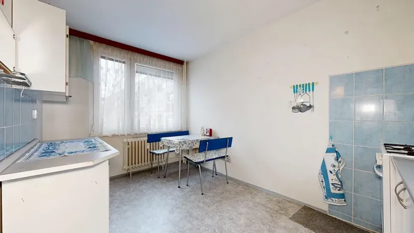 Prodej bytu 3+1, Pardubice, Družby, 78 m2