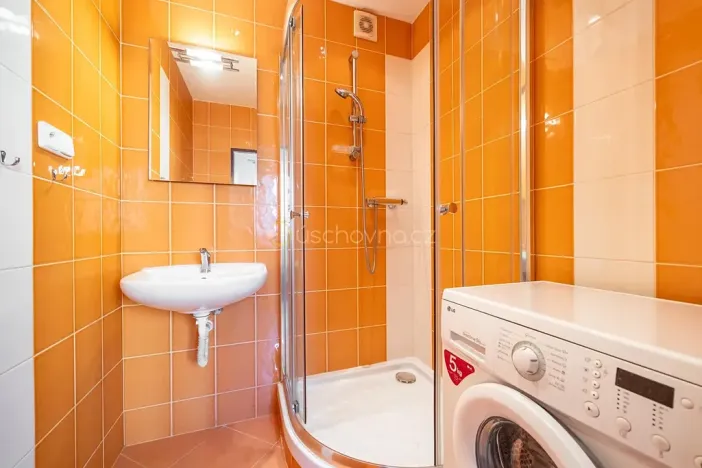 Prodej bytu 4+1, Praha - Hostivař, Bělinského, 77 m2