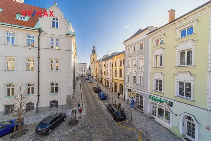 Prodej komerční nemovitosti, Šumperk, nám. Míru, 200 m2