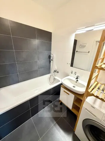 Pronájem bytu 2+kk, Praha - Jinonice, Pod stolovou horou, 64 m2