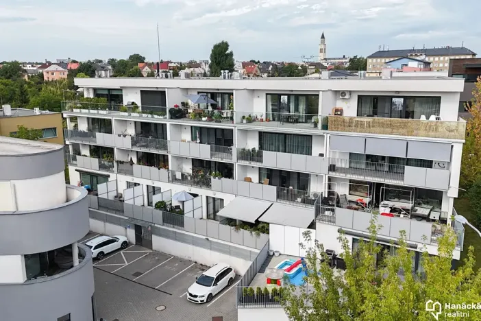 Pronájem bytu 2+kk, Olomouc, Wellnerova, 58 m2