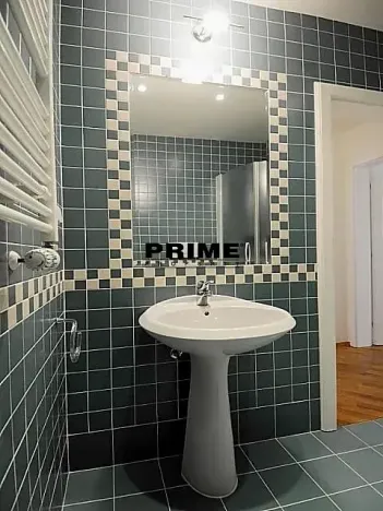 Pronájem bytu 3+1, Praha - Nové Město, Odborů, 108 m2