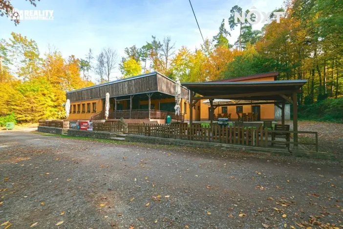 Prodej ubytování, Račice-Pístovice, 304 m2