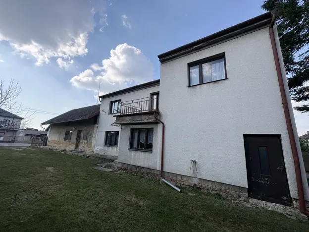 Prodej rodinného domu, Ledce, 250 m2