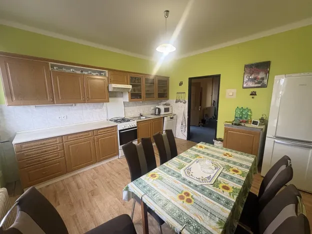 Prodej rodinného domu, Ledce, 250 m2