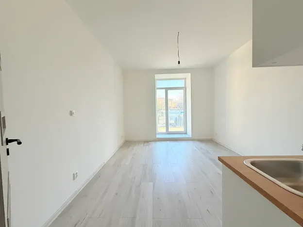 Pronájem bytu 1+kk, Milovice, Slepá, 23 m2