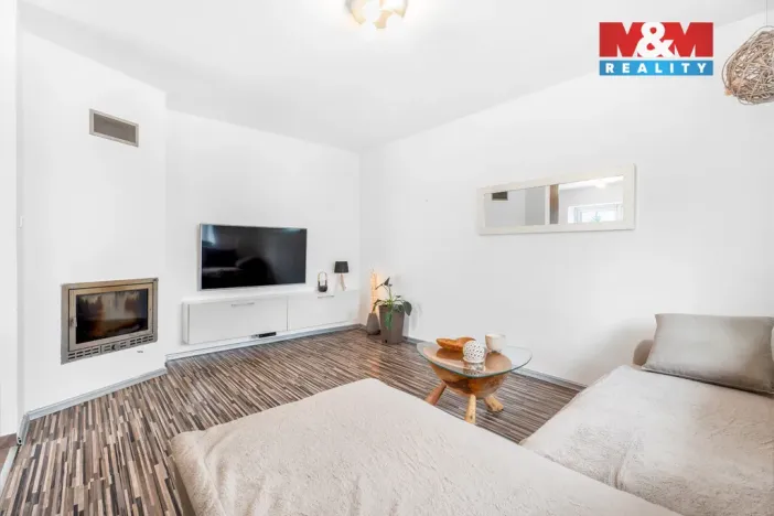 Prodej rodinného domu, Tanvald, Poštovní, 179 m2