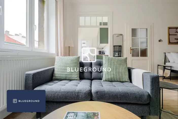 Pronájem bytu 1+kk, Praha - Smíchov, Ostrovského, 36 m2