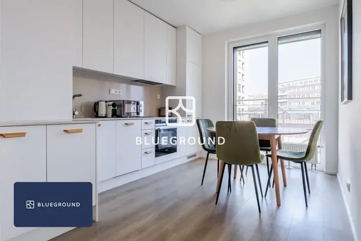 Pronájem bytu 3+kk, Praha - Holešovice, Vrbenského, 63 m2