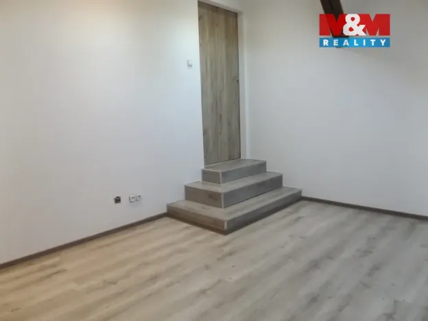 Pronájem bytu 2+1, Petřvald, Ostravská, 80 m2