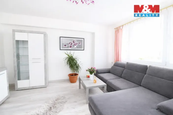 Prodej bytu 1+1, Kralupy nad Vltavou, sídl. Hůrka, 32 m2