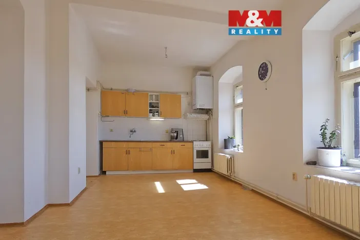 Pronájem bytu 3+kk, Ronov nad Doubravou, Zámecká, 84 m2