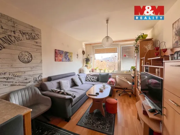 Pronájem bytu 2+kk, Úštěk - Úštěk-Českolipské Předměstí, Sídliště pionýrů, 42 m2