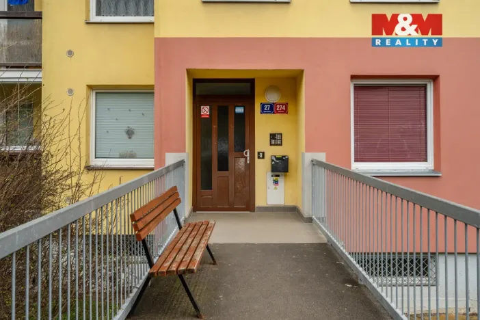 Prodej bytu 1+kk, Ústí nad Labem - Všebořice, Spartakiádní, 31 m2