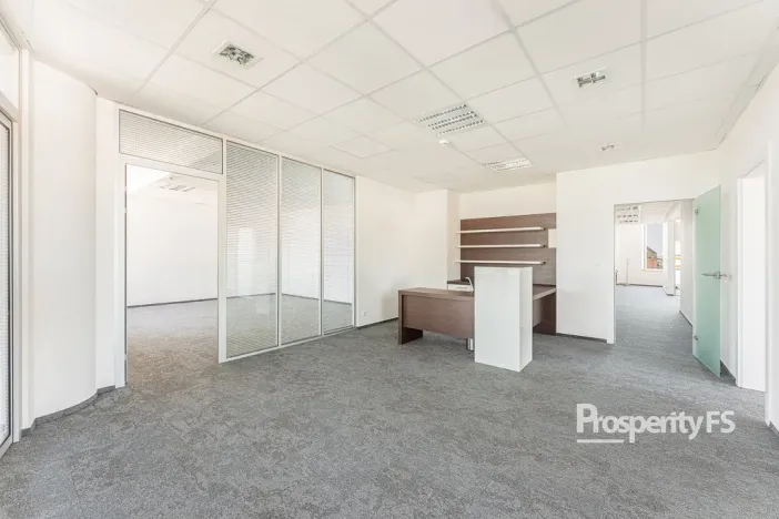 Pronájem kanceláře, Brno - Štýřice, Pražákova, 27 m2