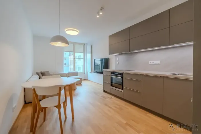Pronájem bytu 2+kk, Ostrava, Dlouhá, 57 m2
