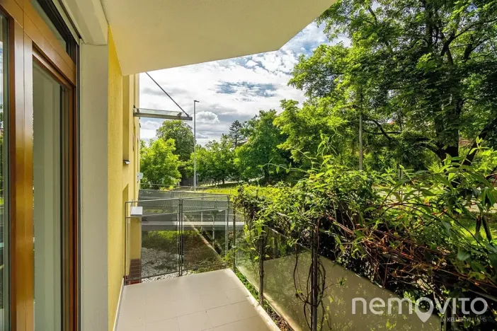 Pronájem bytu 2+kk, Praha - Prosek, Prosecká, 70 m2