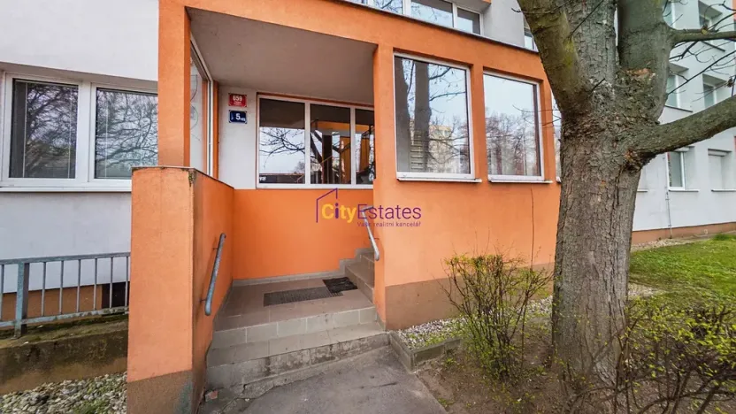 Prodej bytu 3+kk, Praha - Prosek, Lovosická, 67 m2