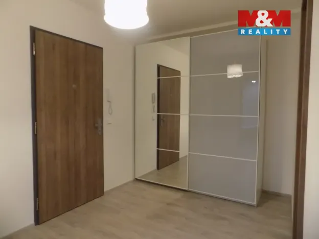 Pronájem bytu 2+kk, Beroun - Beroun-Město, Nepilova, 70 m2