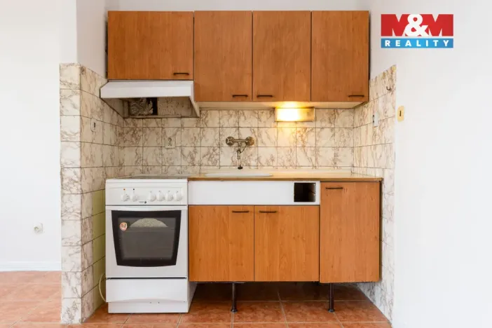 Prodej bytu 1+kk, Hrabyně, 42 m2