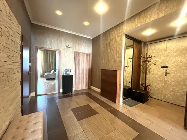 Pronájem bytu 3+kk, Praha - Bubeneč, Puškinovo náměstí, 98 m2