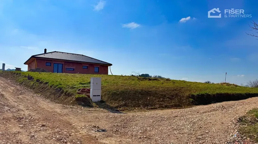 Prodej pozemku pro bydlení, Lutonina, 584 m2