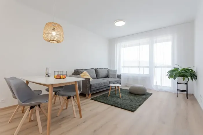 Pronájem bytu 2+kk, Praha - Hloubětín, Sobí, 54 m2