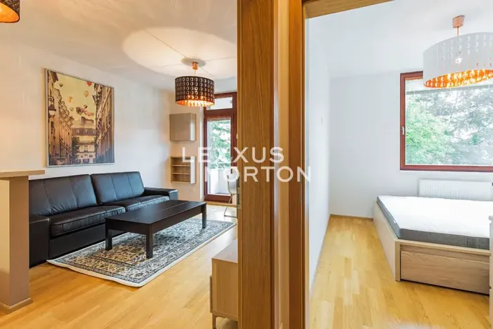 Pronájem bytu 2+kk, Praha - Veleslavín, Pod dvorem, 37 m2