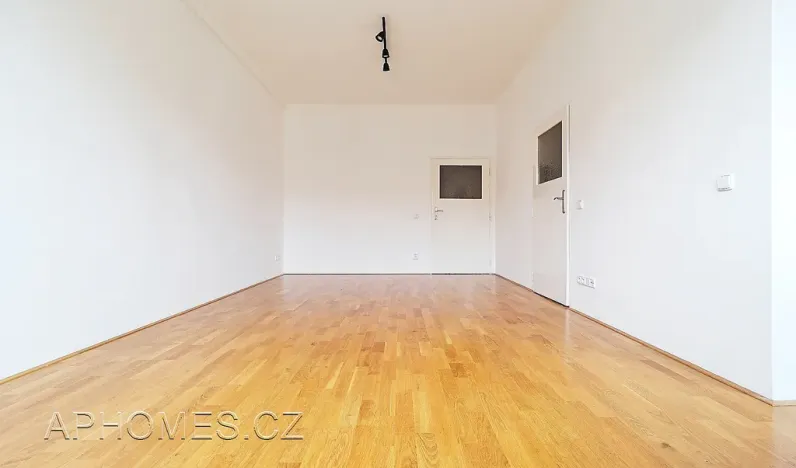 Pronájem bytu 2+kk, Praha - Nusle, U čtyř domů, 60 m2