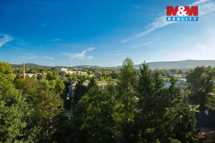 Pronájem bytu 3+kk, Liberec - Liberec VI-Rochlice, Nádvorní, 103 m2