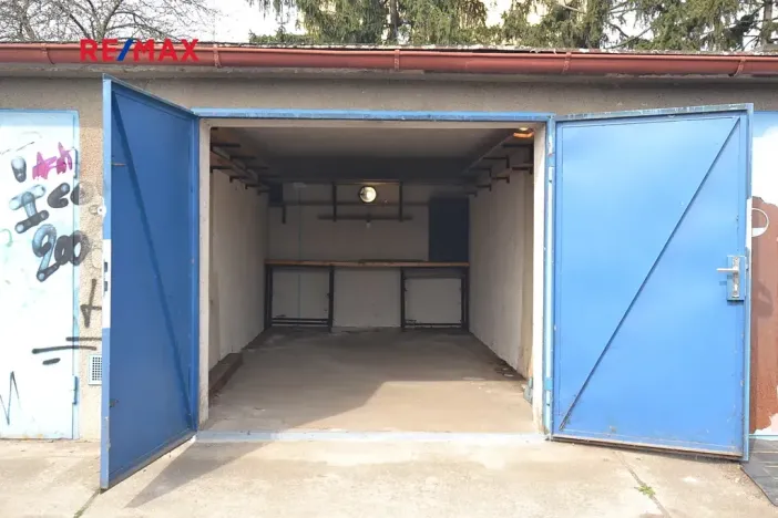 Pronájem bytu 3+1, Praha - Michle, Podle Kačerova, 74 m2