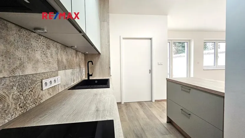 Pronájem bytu 3+kk, Praha - Nusle, Oldřichova, 94 m2