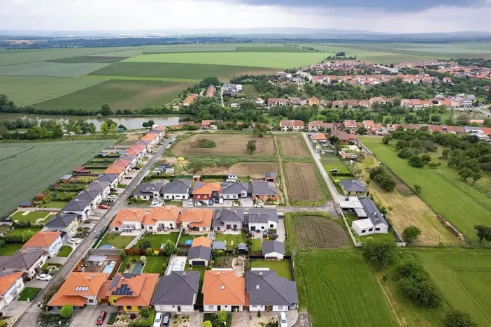 Prodej pozemku pro bydlení, Syrovice, 693 m2