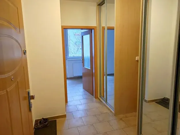 Pronájem bytu 2+kk, Praha - Uhříněves, Nové náměstí, 47 m2