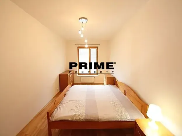 Pronájem bytu 2+kk, Praha - Žižkov, Jeseniova, 54 m2