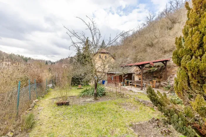 Prodej rodinného domu, Praha - Lysolaje, Čábelecká, 300 m2