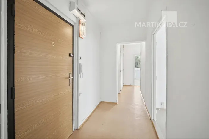 Prodej bytu 3+1, Praha - Hlubočepy, Lamačova, 67 m2